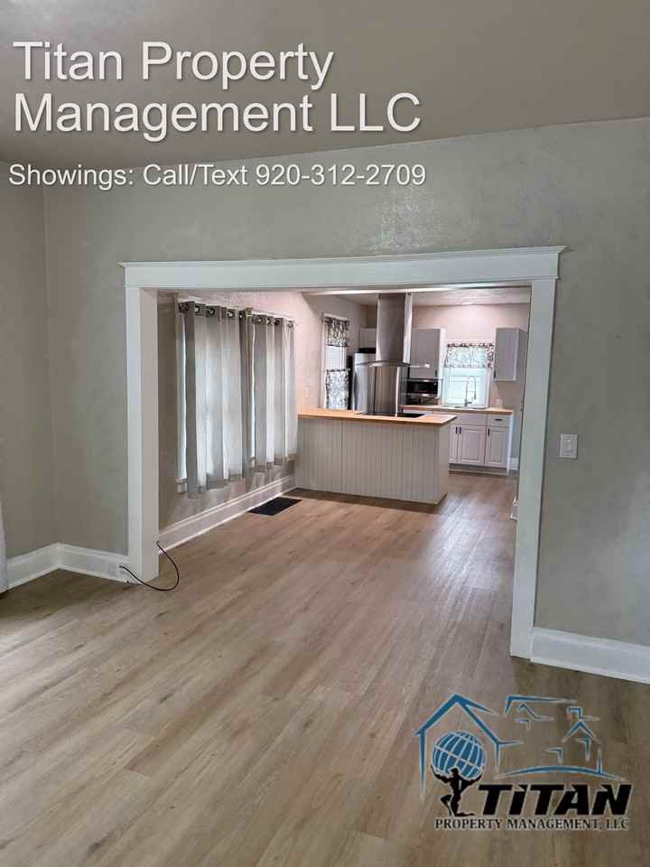 649 Mount Vernon St #1 - Photo 3 of 13