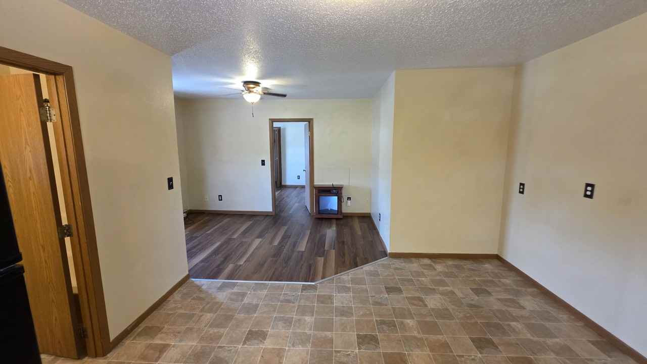 112 Main StreetUnit 4 #4 - Photo 6 of 18