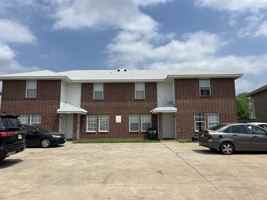 featured image of 5801 Redstone Dr #A