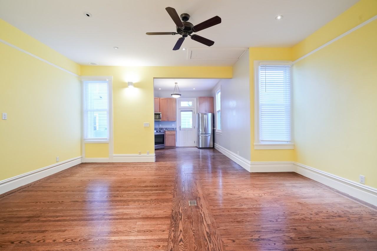 1240 Sanchez St #1 - Photo 6 of 19