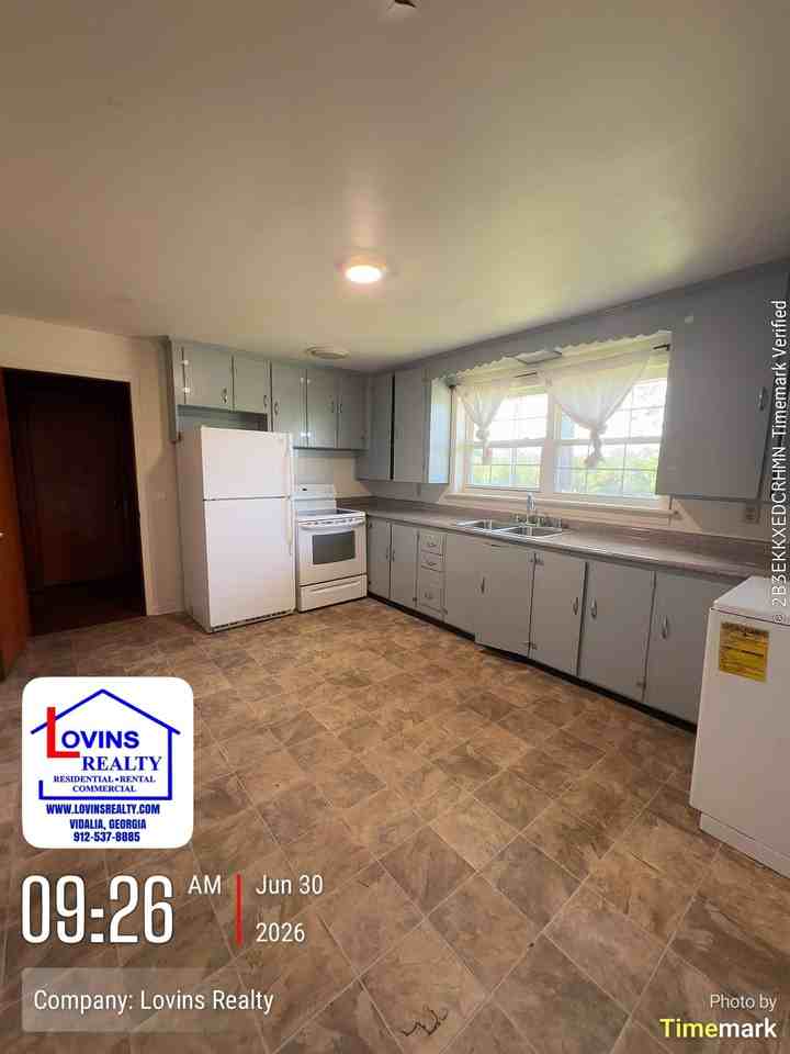 1505 Mount Vernon Rd #1 - Photo 4 of 8