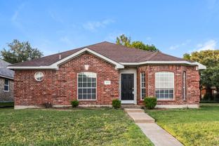 2844 Claremont Dr - Photo 1 of 1