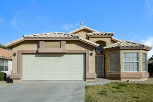 9528 W Clara Ln - Photo 1 of 1