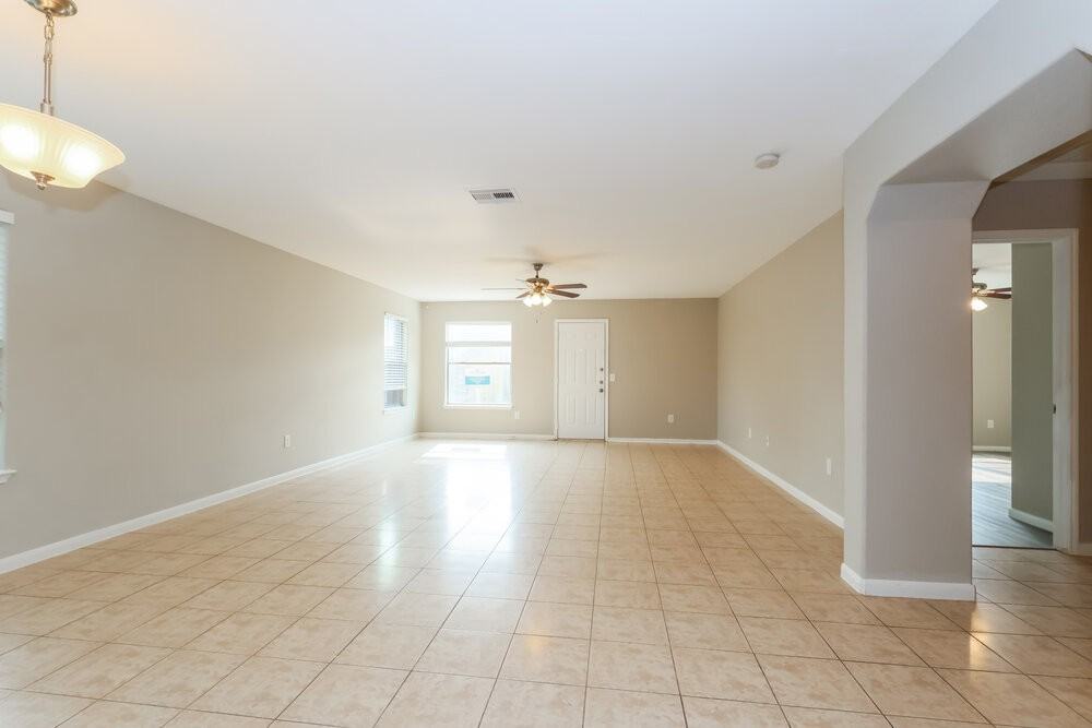 15322 Key Crest Ln - Photo 7 of 17