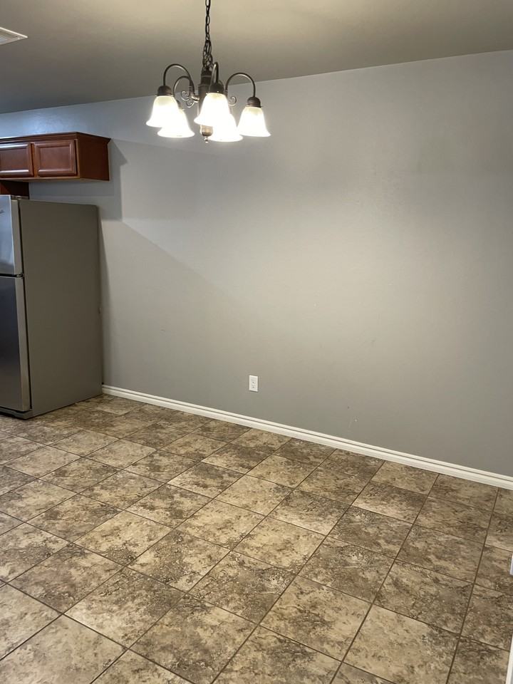 117 Ashley Dr #1 - Photo 5 of 20