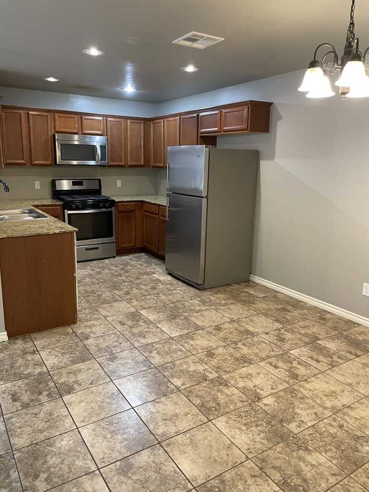 117 Ashley Dr #1 - Photo 6 of 20