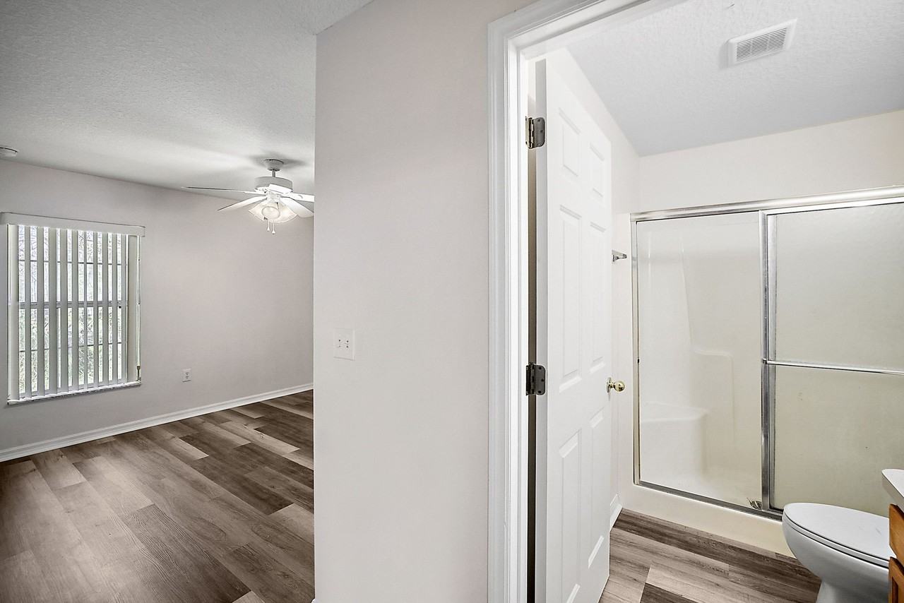 517 Paulling Dr #1 - Photo 3 of 17