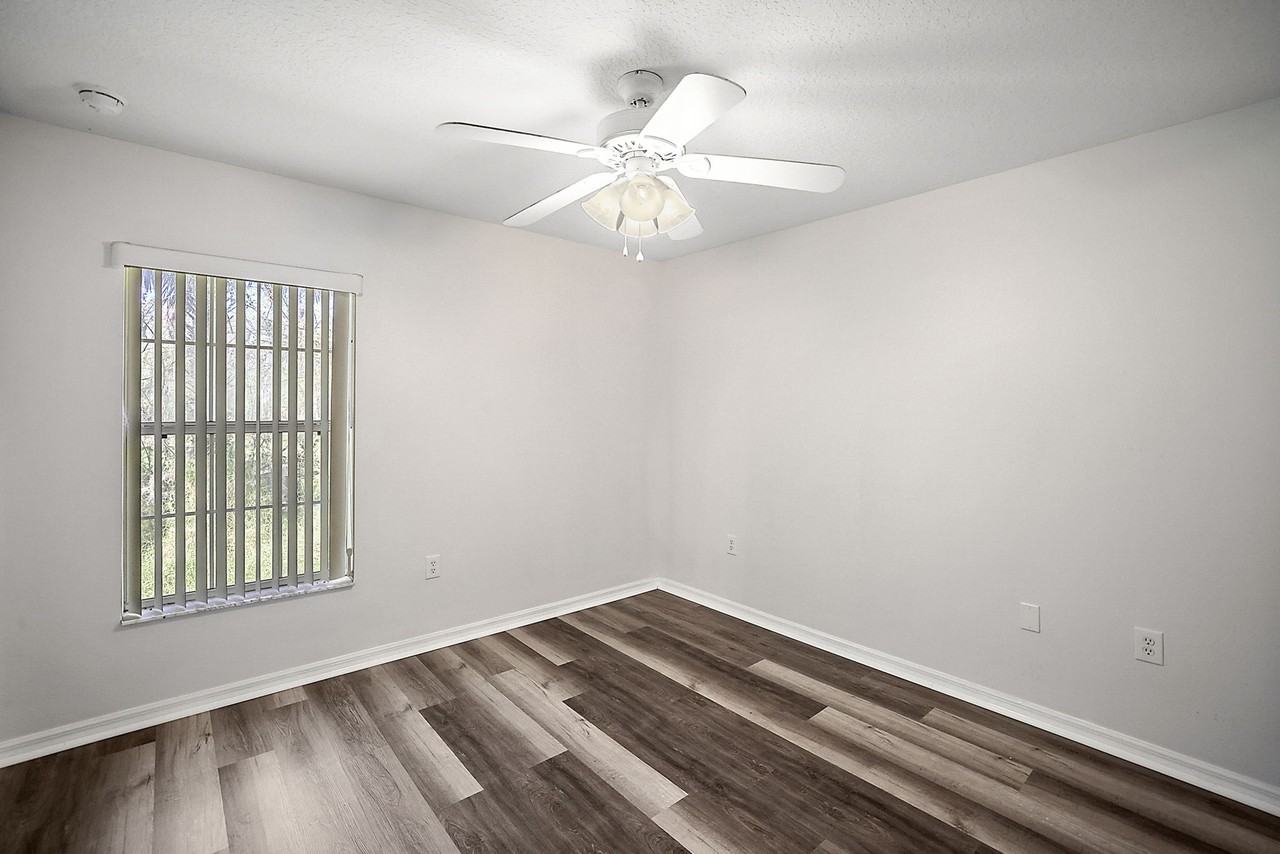 517 Paulling Dr #1 - Photo 4 of 17