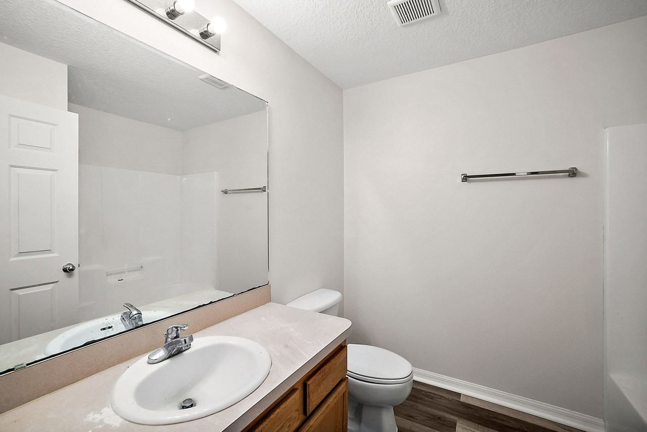 517 Paulling Dr #1 - Photo 7 of 17