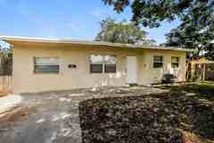 2520 Ne 7th Ter - Photo 1 of 1