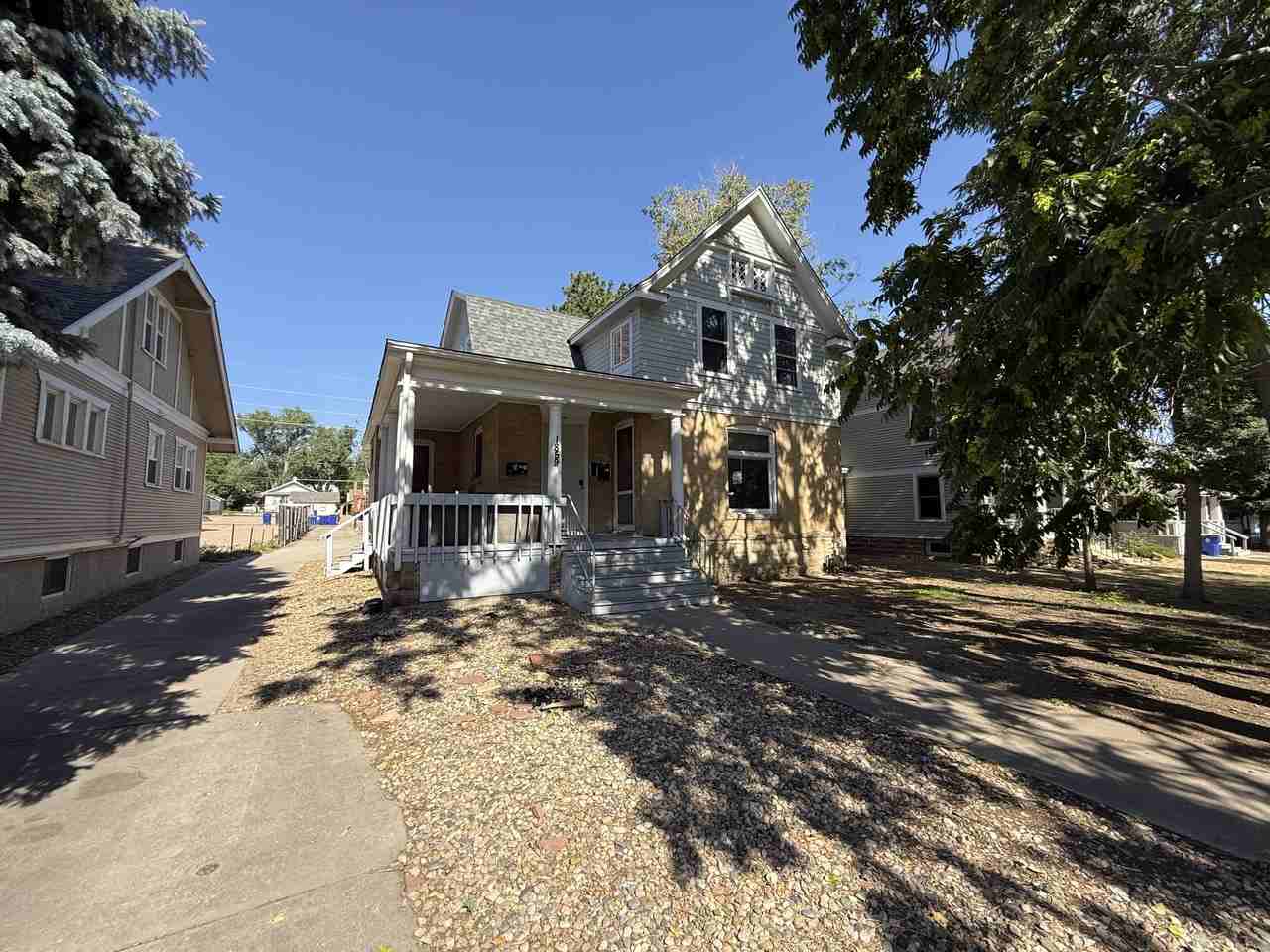 1859 10th Ave #1 - Photo 2 of 17