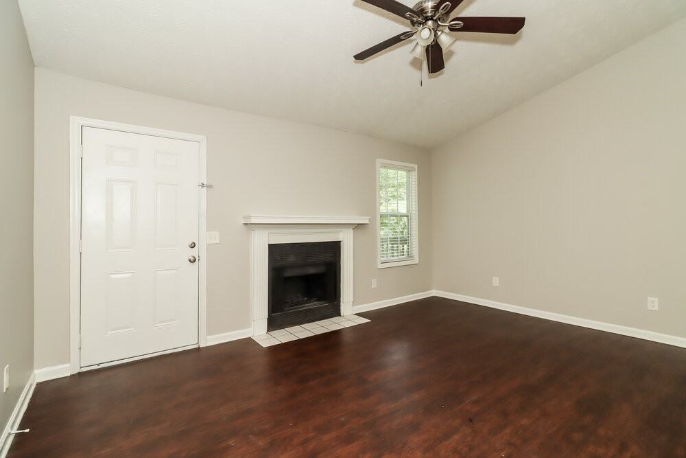1799 Killarney Dr Sw - Photo 6 of 18