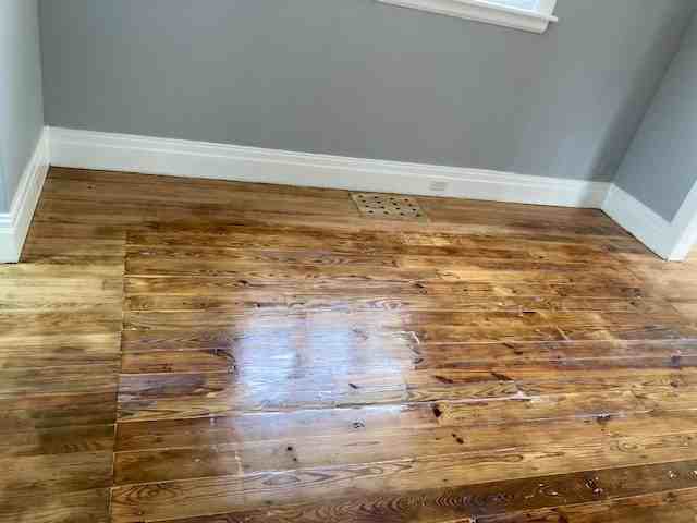 2025 Poplar St #1 - Photo 4 of 11
