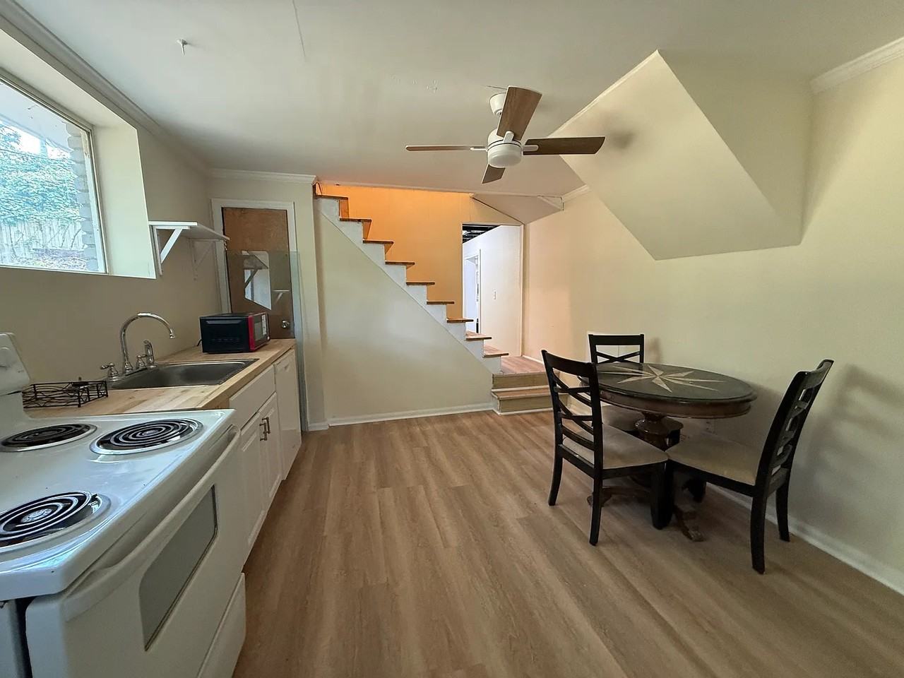 2652 Winthrop Rd - Photo 6 of 17
