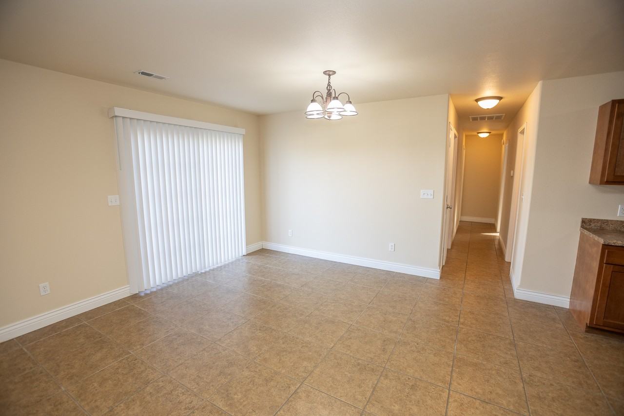 145 Rylee Cir #C - Photo 4 of 18