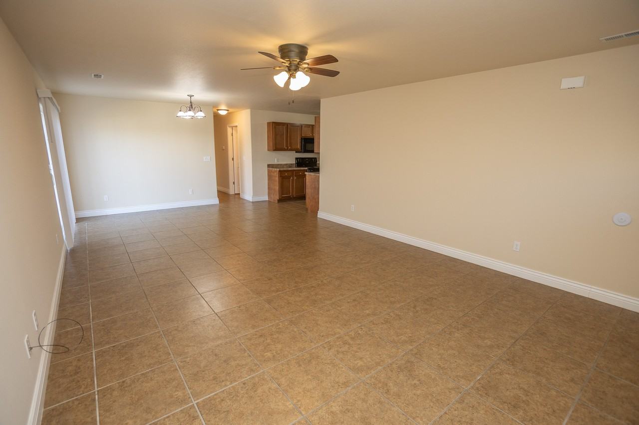 145 Rylee Cir #C - Photo 5 of 18
