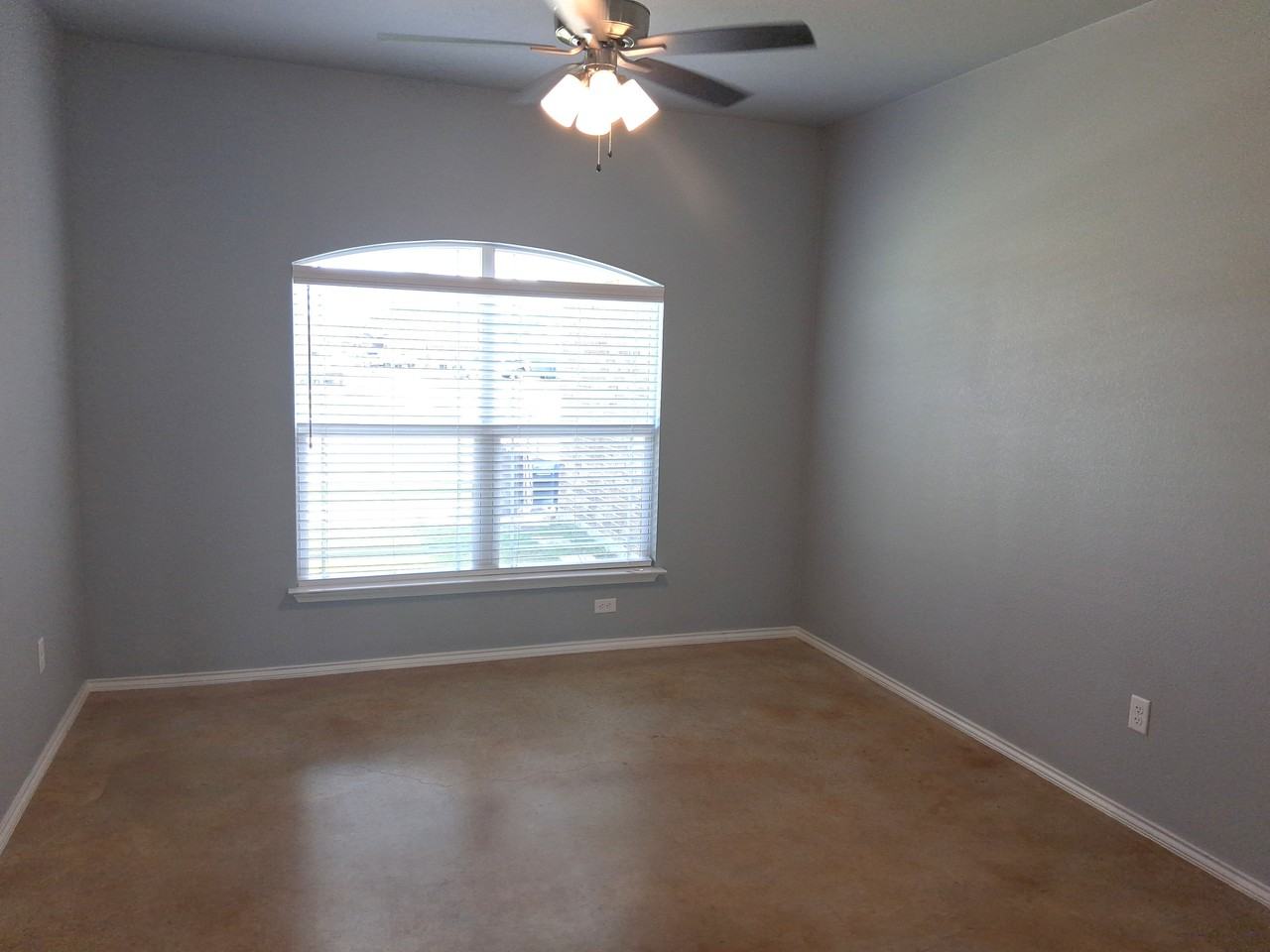 3010 Privet Dr #1 - Photo 4 of 21