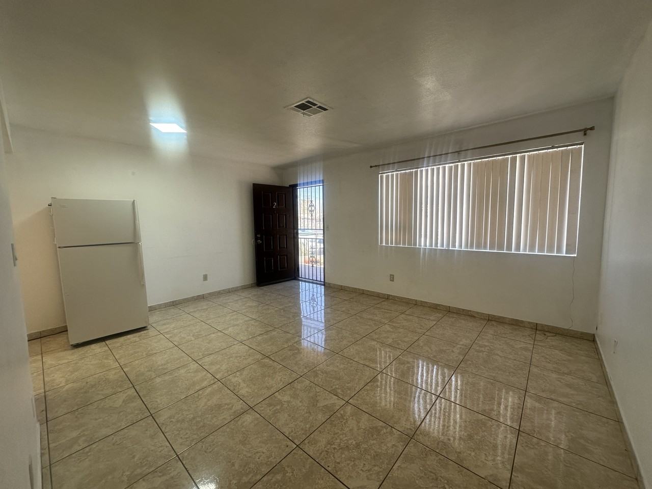 4707 Cessna Avenue - 2Unit 2 #2 - Photo 4 of 9