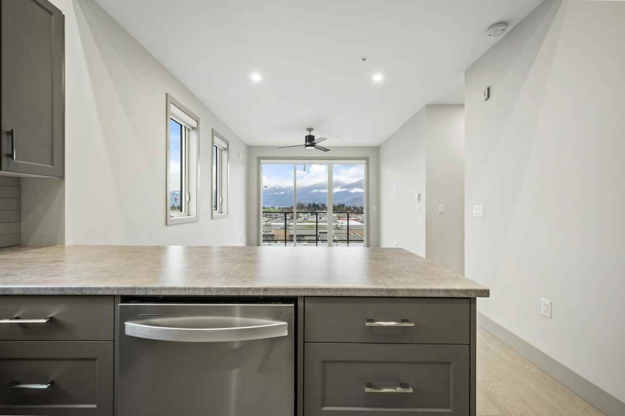 45547 Apartment - Photo 5 of 31
