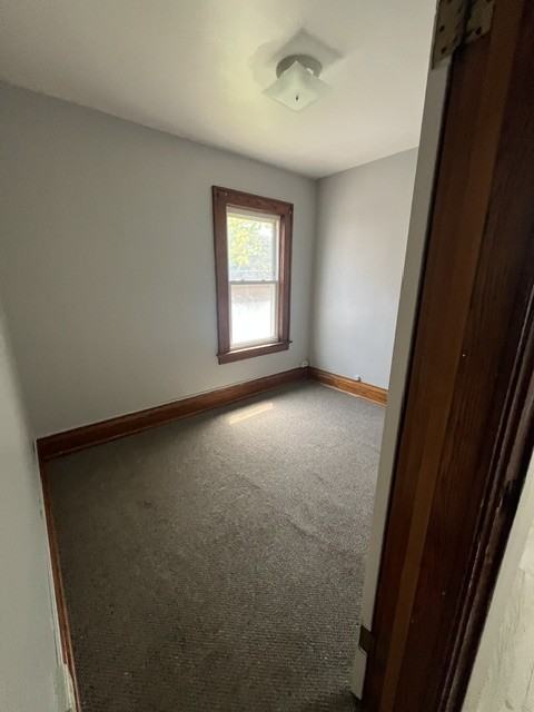 29 Trenaman St #1 - Photo 3 of 7