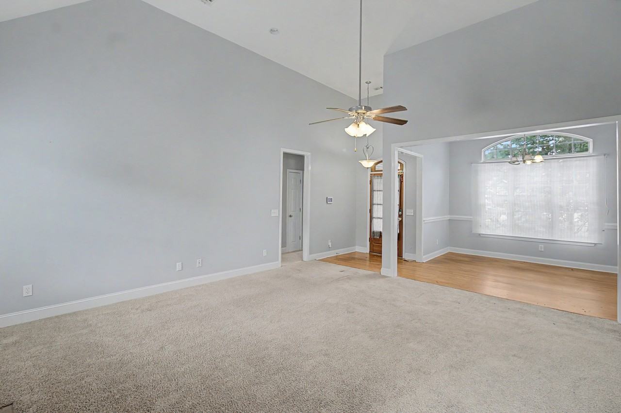 158 Ashley Ln Ne #1 - Photo 4 of 36