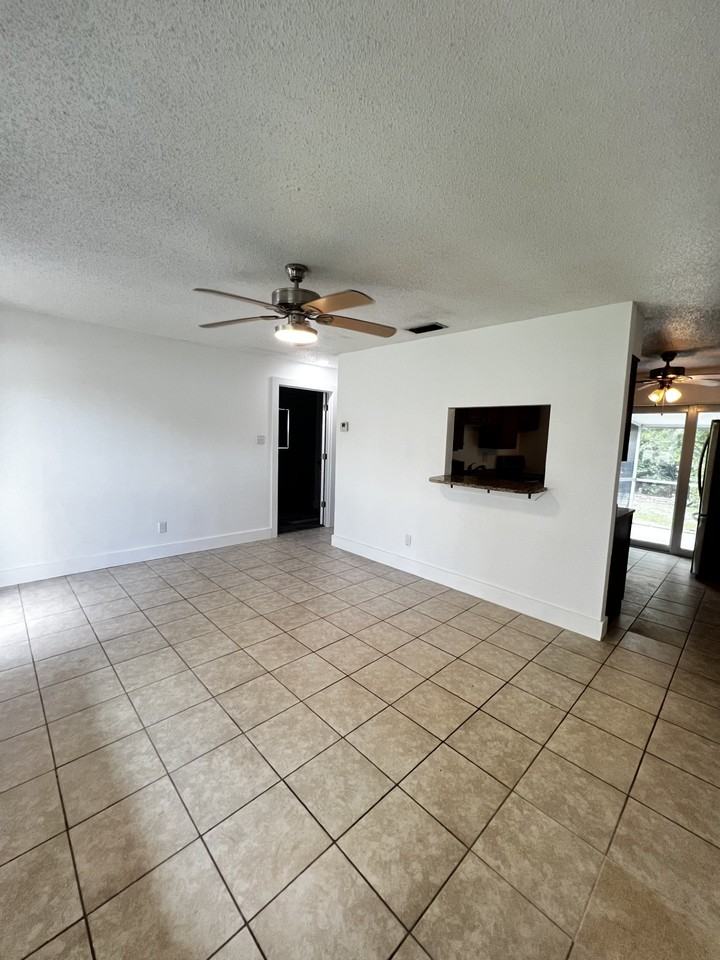 4145 Saums Dr #1 - Photo 3 of 9