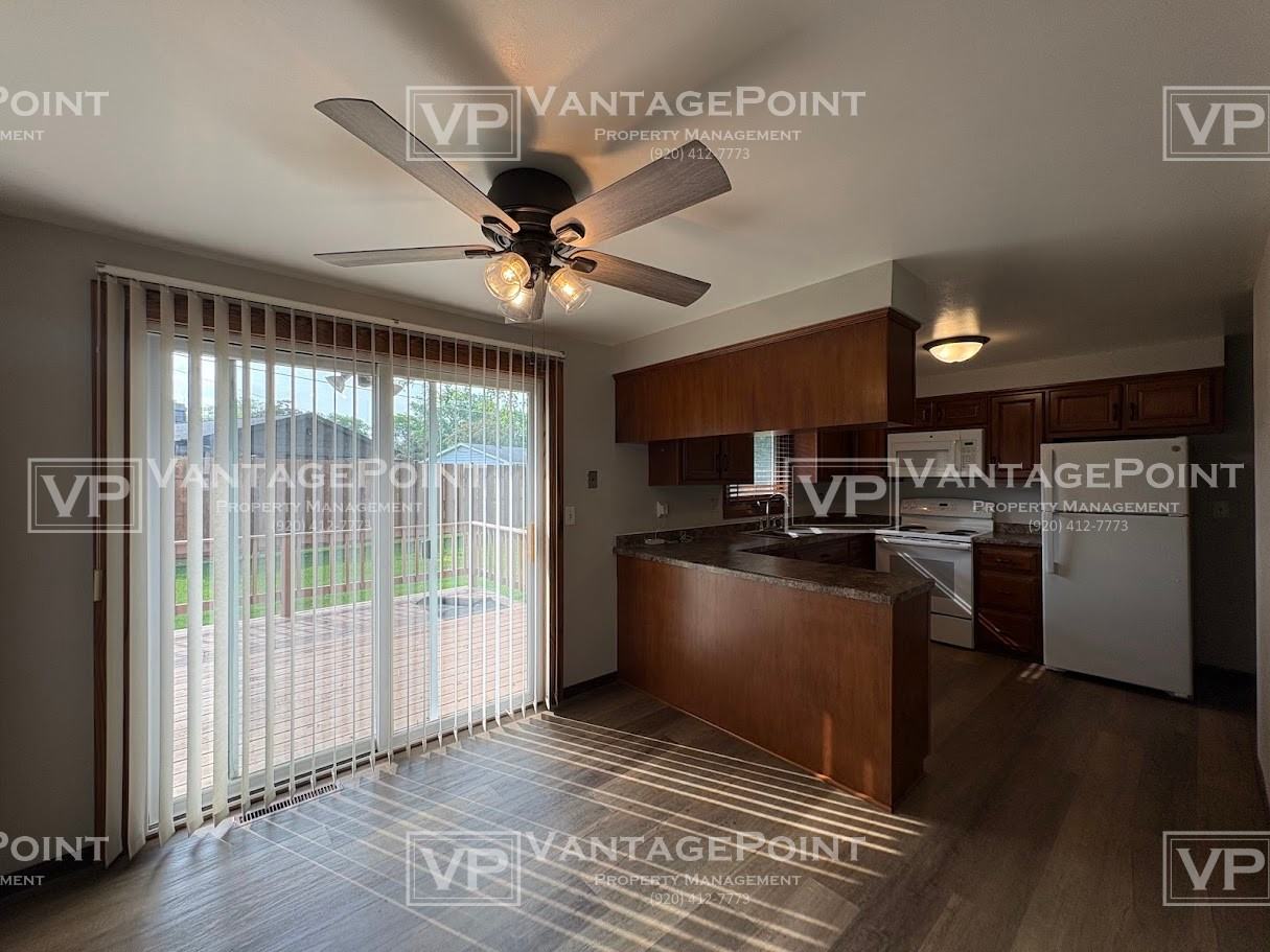 1217 Driftwood Dr #1 - Photo 5 of 30