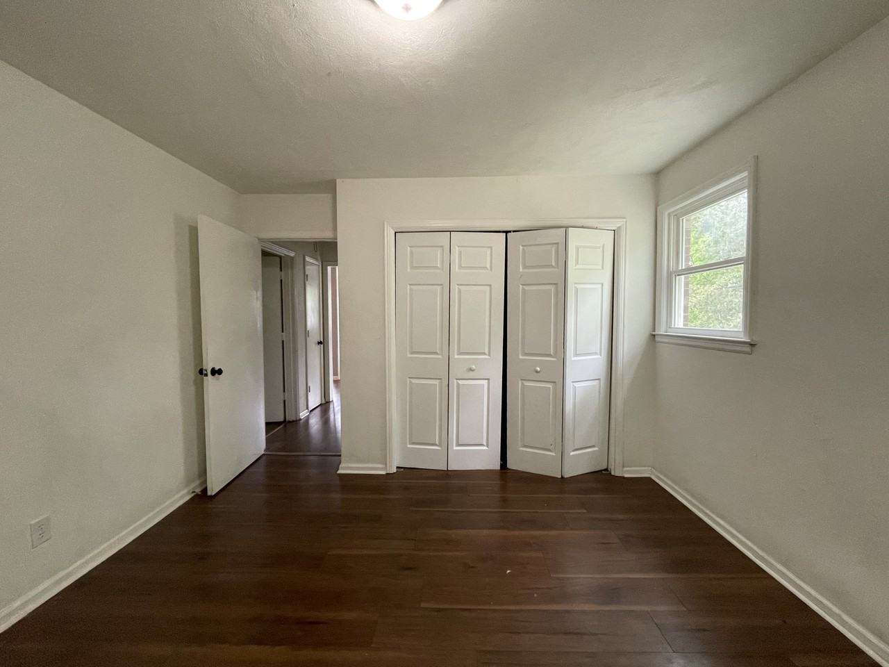 305 George St #B - Photo 5 of 5