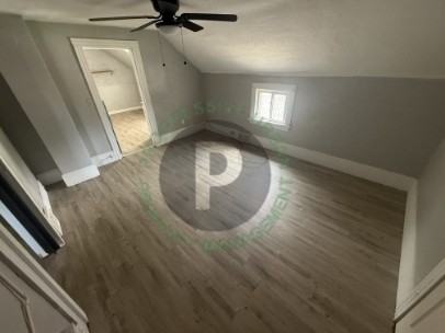 4067 E 57th St - Photo 4 of 15