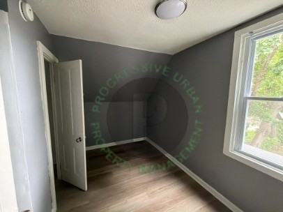 4144 Hyde Ave - Photo 3 of 13