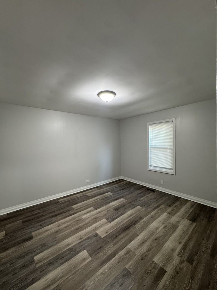 420 Bell Ave #1 - Photo 7 of 12