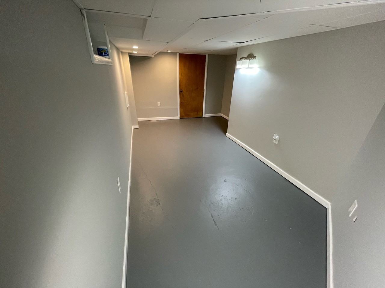 223 Raymond St #1 - Photo 6 of 11