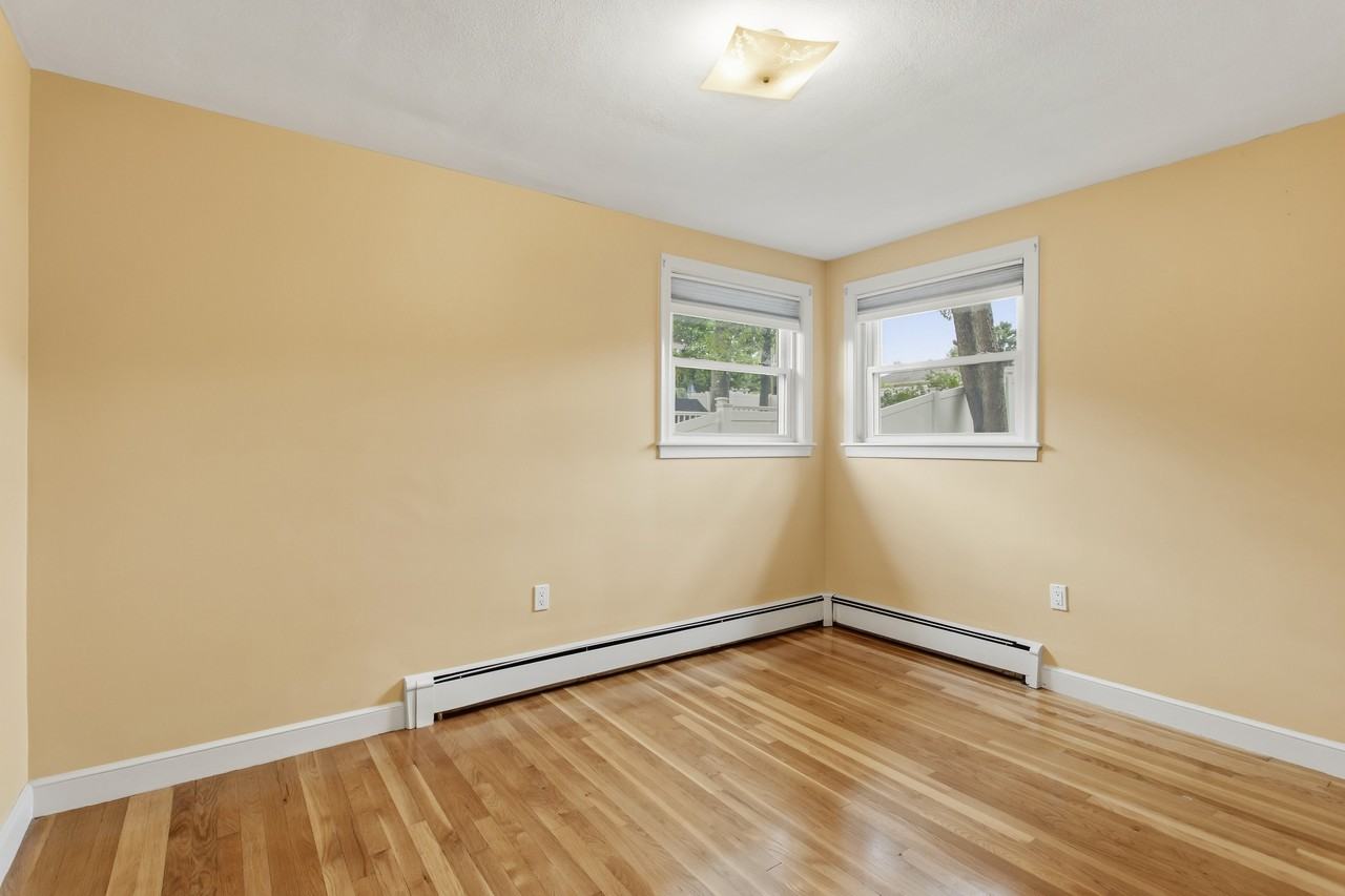 1364 Trapelo Rd #1 - Photo 5 of 17