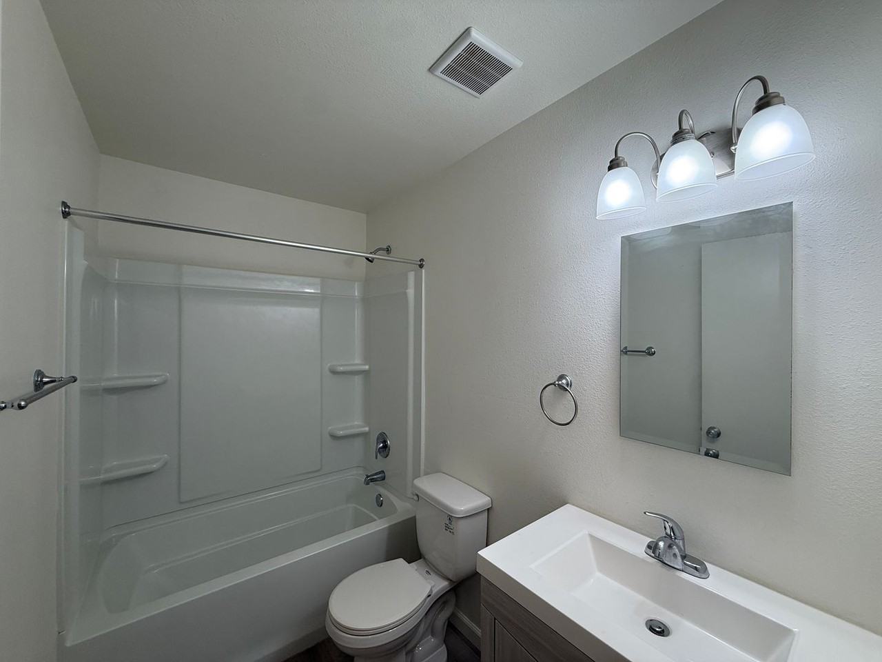 524 E Avenue Q12 #16 - Photo 7 of 14