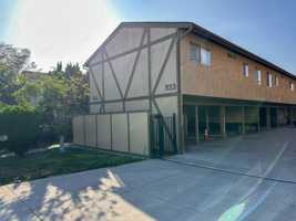 featured image of 829 S Greenwood Ave