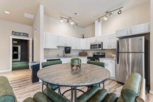 featured image of 1124 E 4th Ave