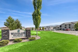 featured image of 1124 E 4th Ave