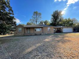 featured image of 1004 Cottonwood St #1