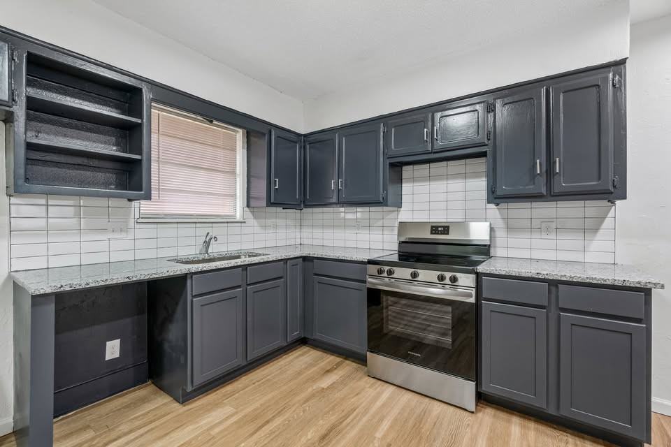 601 N Idaho St #1 - Photo 2 of 20