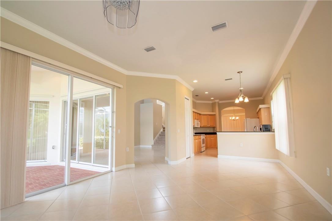 3327 Sandpiper Way #1 - Photo 3 of 14