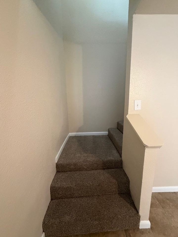 Bellaire Silk Apartments - Photo 4 of 22