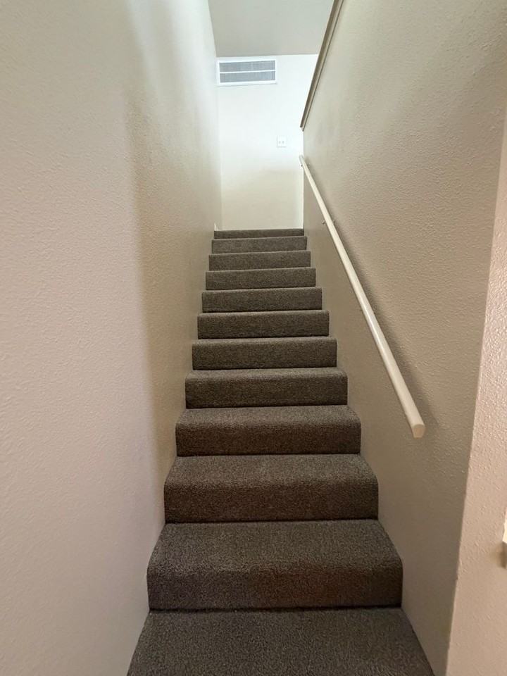 Bellaire Silk Apartments - Photo 5 of 22