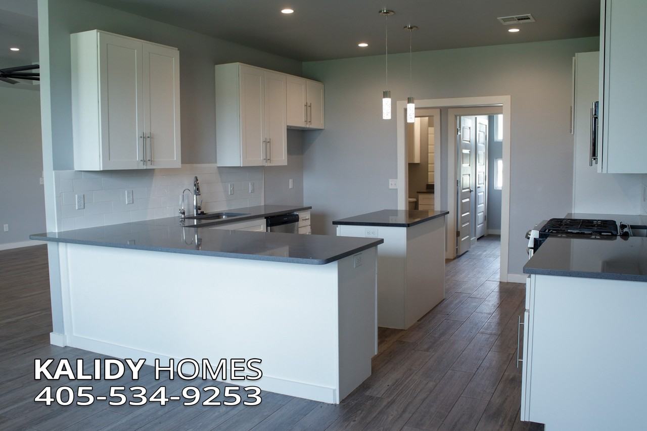 102 Olde Mill Rd #1 - Photo 7 of 30