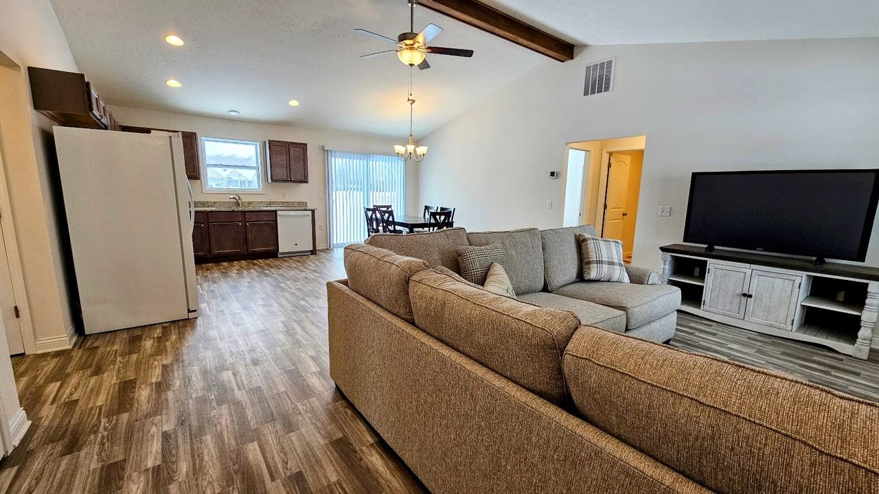 165 Zachary Dr #1 - Photo 3 of 14