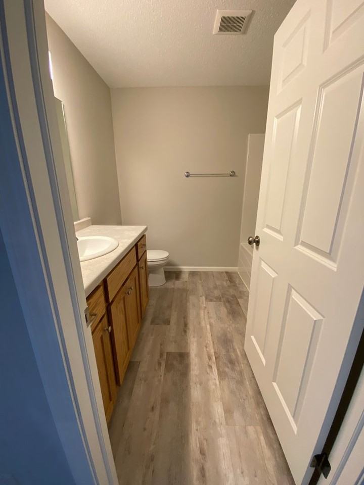 1551C Gunston Dr - Photo 7 of 15