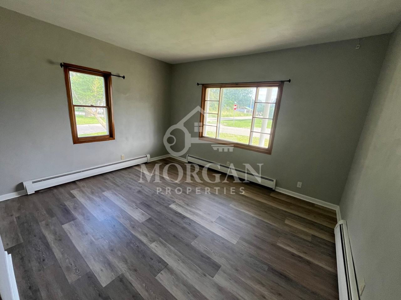 623 W Jefferson St #1 - Photo 2 of 9
