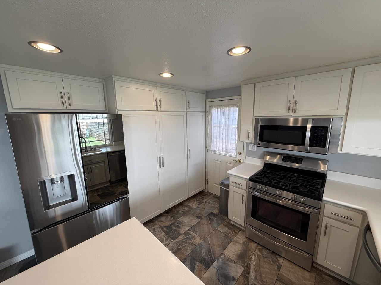12461 Vivienda Ave #1 - Photo 4 of 19