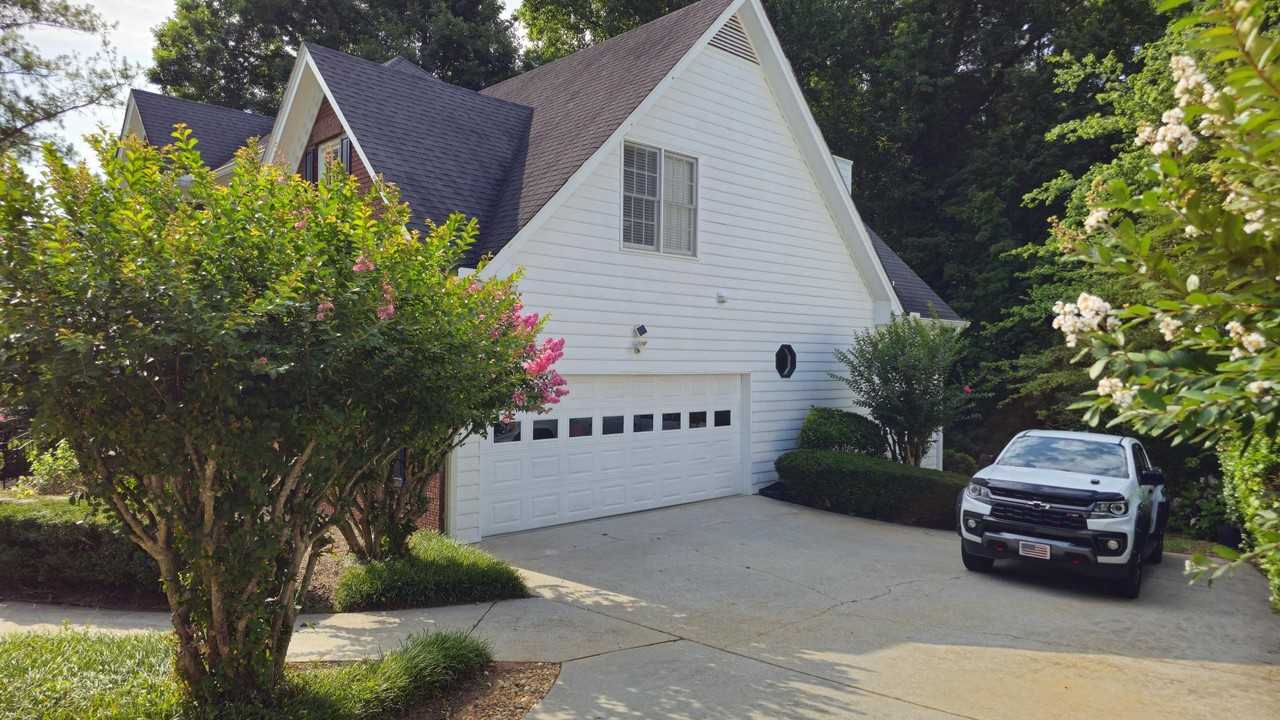 1381 Providence Dr #1 - Photo 2 of 29