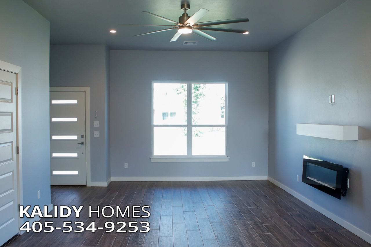 421 Remington Ave #1 - Photo 3 of 20