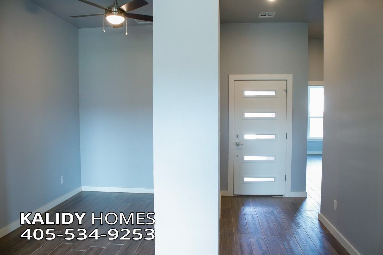521 Remington Ave #1 - Photo 3 of 22